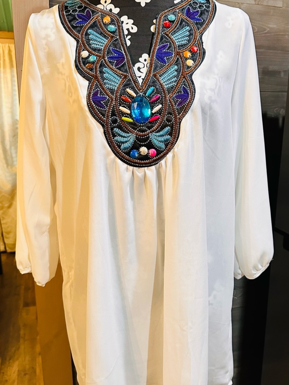 Embellished White V‑Neck Beaded Tunic Top